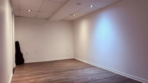 Photo 13 at 108 Kozlov Street, Sunnidale, Barrie