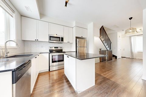 Photo 8 at 9 Thomas Mulholland Drive, CFB, Toronto