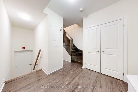 Photo 33 at 9 Thomas Mulholland Drive, CFB, Toronto