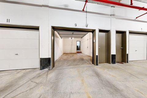 Photo 45 at 9 Thomas Mulholland Drive, CFB, Toronto