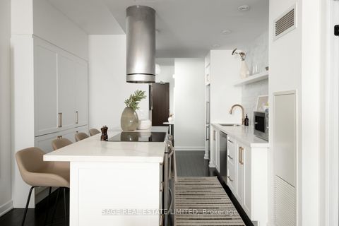 Photo 2 at 728 - 38 Dan Leckie Way, Waterfront Communities C1, Toronto