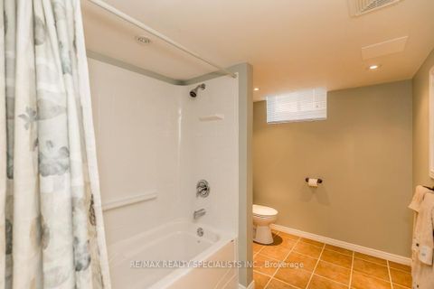 Photo 22 at 88 Loon Avenue, Painswick South, Barrie