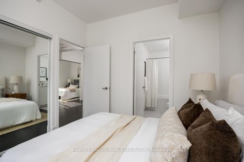 Photo 11 at 3104 - 955 Bay Street, Bay Street Corridor, Toronto