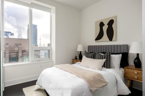 Photo 13 at 3104 - 955 Bay Street, Bay Street Corridor, Toronto