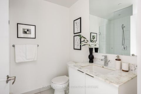 Photo 15 at 3104 - 955 Bay Street, Bay Street Corridor, Toronto