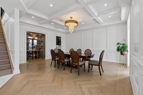 Photo 5 at 118 Laurentide Drive, Donalda, Toronto