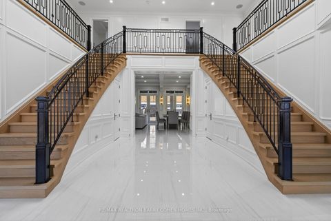 Photo 7 at 118 Laurentide Drive, Donalda, Toronto