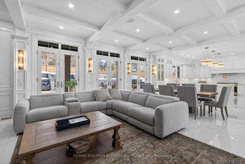 Photo 14 at 118 Laurentide Drive, Donalda, Toronto