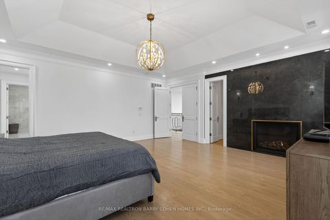 Photo 19 at 118 Laurentide Drive, Donalda, Toronto