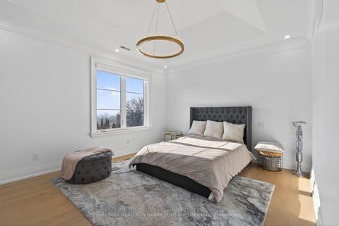 Photo 24 at 118 Laurentide Drive, Donalda, Toronto