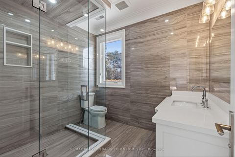 Photo 25 at 118 Laurentide Drive, Donalda, Toronto