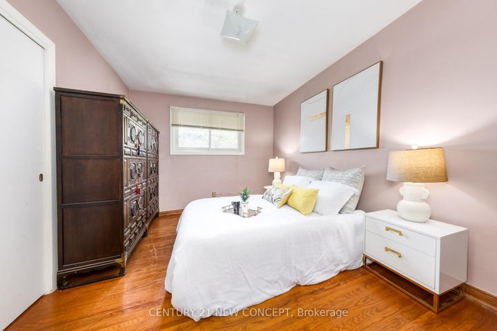 Photo 17 at 3028 Eva Drive, Roseland, Burlington