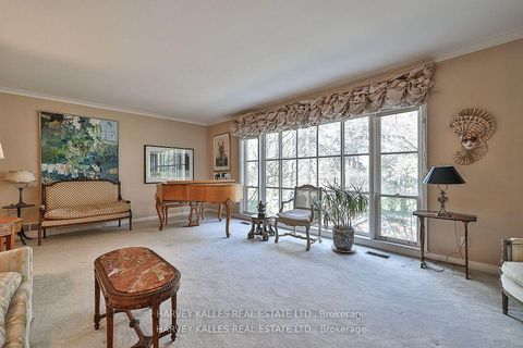 Photo 8 at 38 Fifeshire Road, Windfields, Toronto