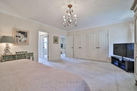 Photo 18 at 38 Fifeshire Road, Windfields, Toronto
