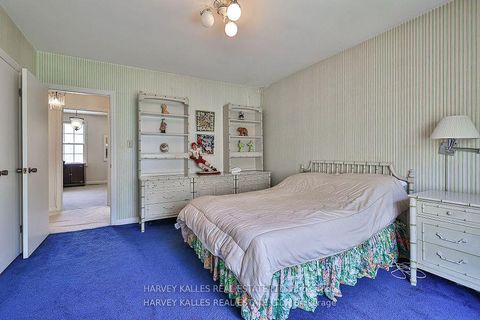 Photo 22 at 38 Fifeshire Road, Windfields, Toronto