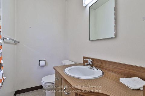 Photo 25 at 38 Fifeshire Road, Windfields, Toronto