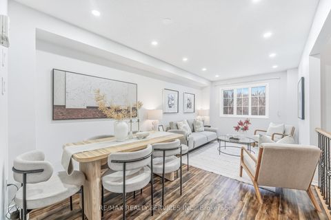 Photo 9 at 138 Parktree Drive, Maple, Vaughan