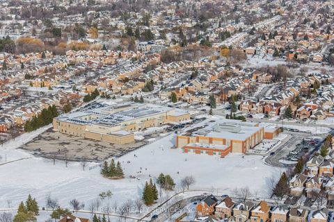 Photo 42 at 138 Parktree Drive, Maple, Vaughan