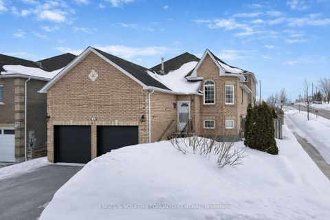 Photo 0 at 239 Country Lane, Painswick South, Barrie