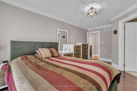 Photo 14 at 239 Country Lane, Painswick South, Barrie