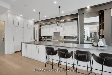 Photo 6 at 7 Woodvalley Drive, Humber Valley, Toronto