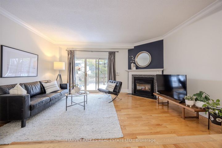 Photo 1 at 50 - 1060 Walden Circle, Clarkson, Mississauga