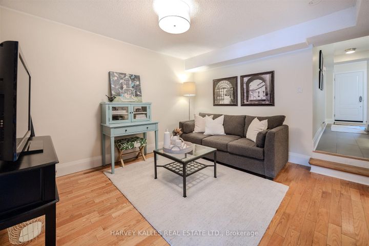 Photo 19 at 50 - 1060 Walden Circle, Clarkson, Mississauga