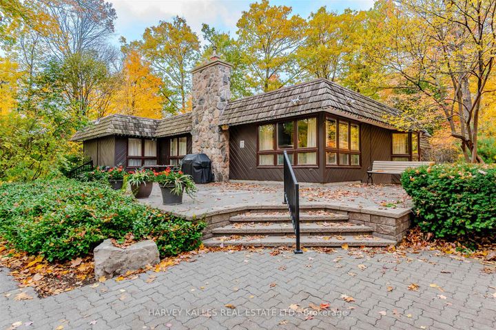 Photo 42 at 50 - 1060 Walden Circle, Clarkson, Mississauga