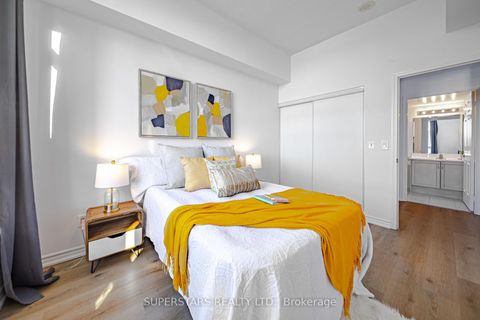 Photo 10 at 713 - 18 Kenaston Gardens, Bayview Village, Toronto