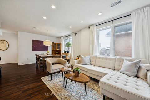 Photo 0 at 906 - 75 Weldrick Road E, Observatory, Richmond Hill