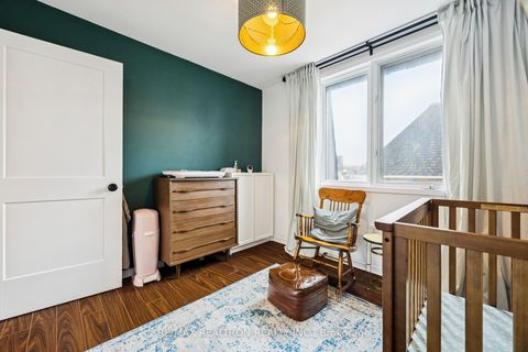 Photo 15 at 906 - 75 Weldrick Road E, Observatory, Richmond Hill