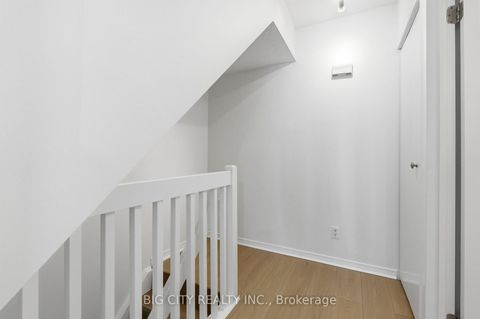 Photo 22 at 640 - 38 Western Battery Road, Niagara, Toronto