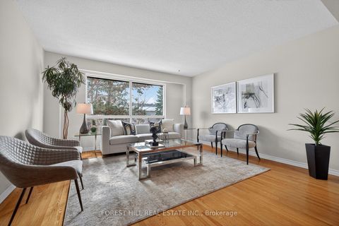 Photo 1 at 4 Yetta Shepway, Don Valley Village, Toronto