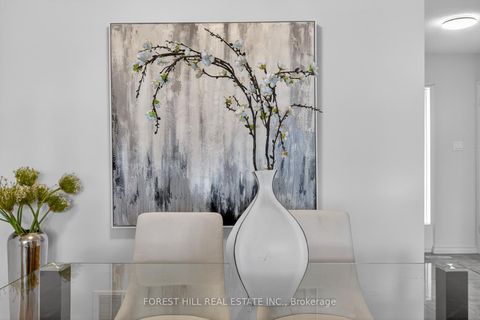 Photo 4 at 4 Yetta Shepway, Don Valley Village, Toronto