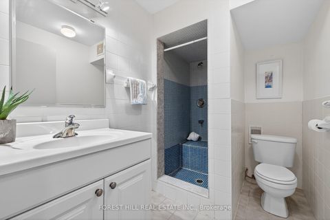 Photo 13 at 4 Yetta Shepway, Don Valley Village, Toronto