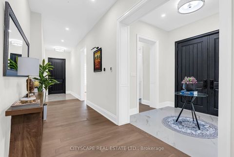 Photo 10 at 140 Hillmount Avenue, Lawrence, Toronto