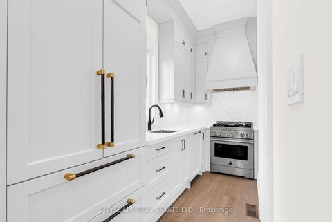 Photo 18 at 140 Hillmount Avenue, Lawrence, Toronto