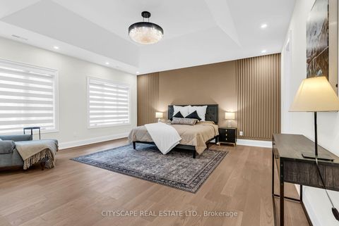 Photo 21 at 140 Hillmount Avenue, Lawrence, Toronto