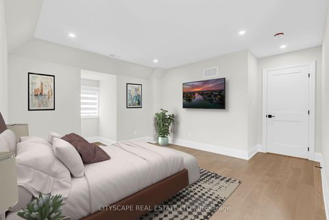 Photo 36 at 140 Hillmount Avenue, Lawrence, Toronto