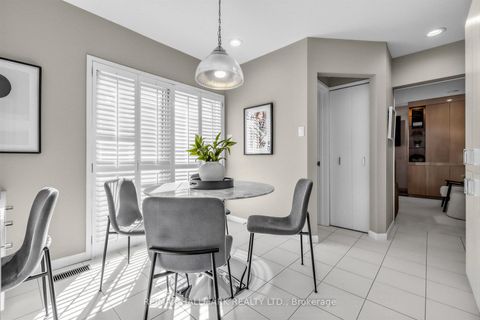 Photo 15 at 35 Elliotwood Court, Windfields, Toronto