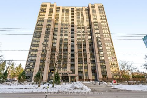 Photo 19 at 1102 - 5 Kenneth Avenue, Willowdale East, Toronto