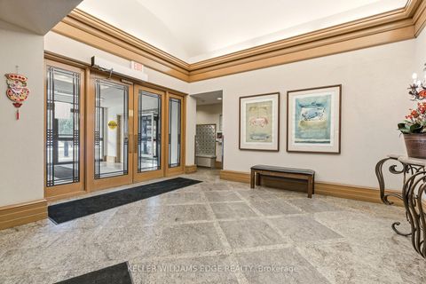 Photo 21 at 1102 - 5 Kenneth Avenue, Willowdale East, Toronto