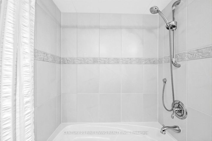 Photo 33 at 1062 Saginaw Crescent, Lorne Park, Mississauga