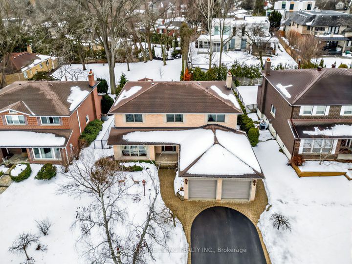 Photo 42 at 1062 Saginaw Crescent, Lorne Park, Mississauga