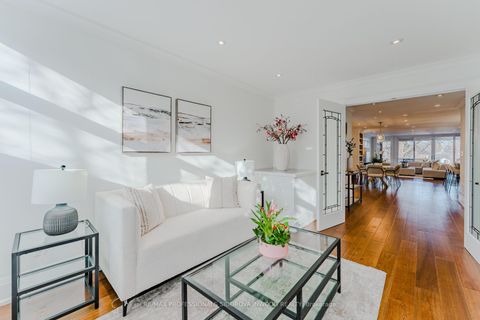 Photo 6 at 57 Lavinia Avenue, Swansea, Toronto