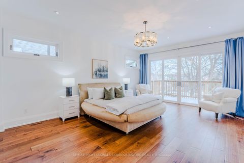 Photo 16 at 57 Lavinia Avenue, Swansea, Toronto