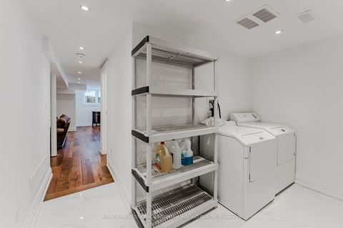 Photo 32 at 57 Lavinia Avenue, Swansea, Toronto