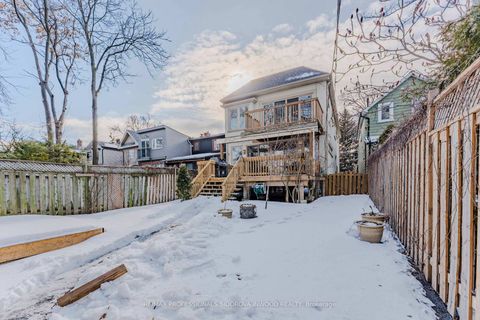 Photo 37 at 57 Lavinia Avenue, Swansea, Toronto