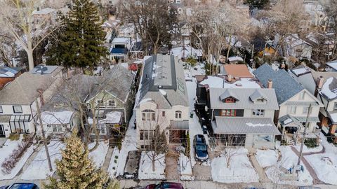 Photo 39 at 57 Lavinia Avenue, Swansea, Toronto