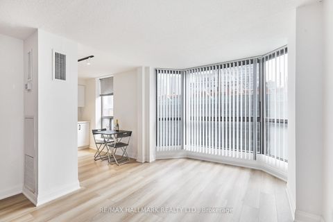 Photo 8 at 801 - 30 Church Street, Yonge Corridor, Toronto